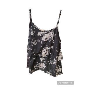 Love Culture women Floral Tank top Size Small